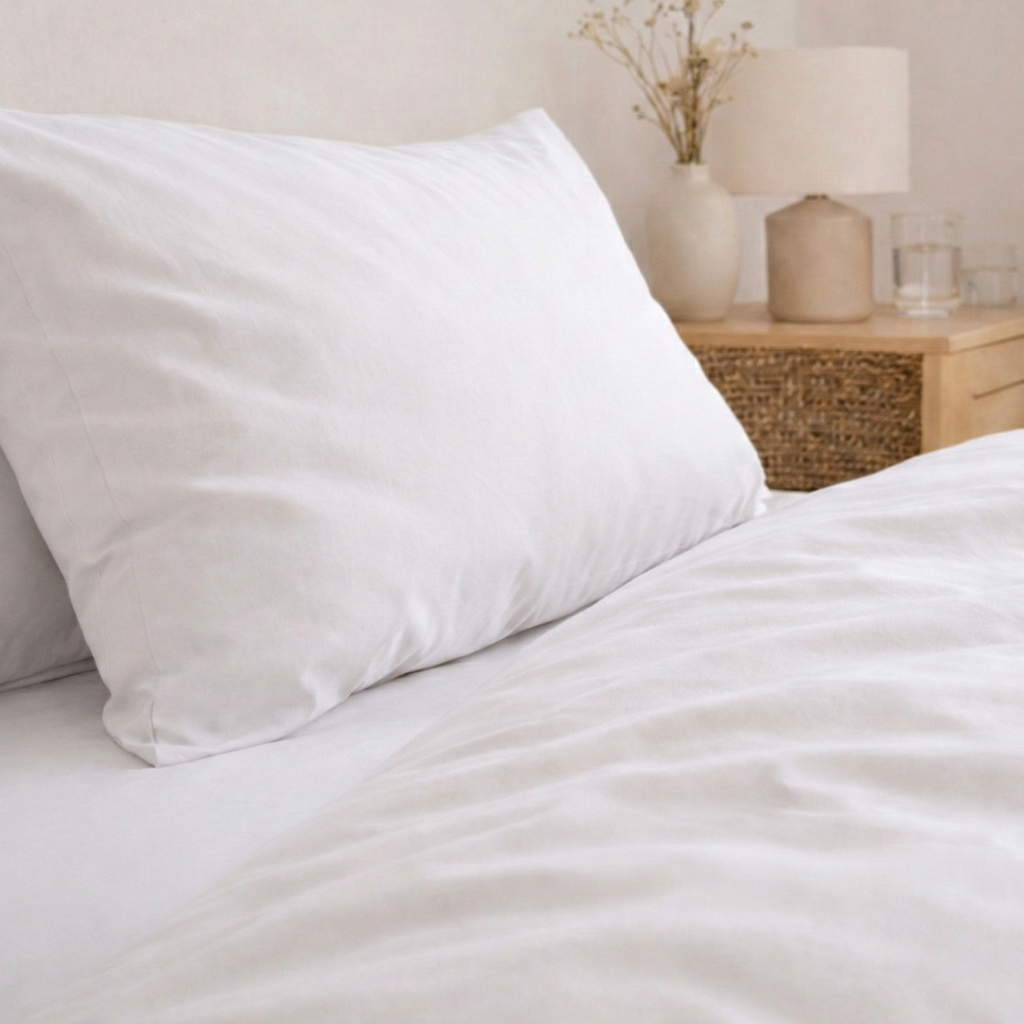Housse de couette et 2 taies d'oreiller (60x70) incluses - 100% Coton - Blanc